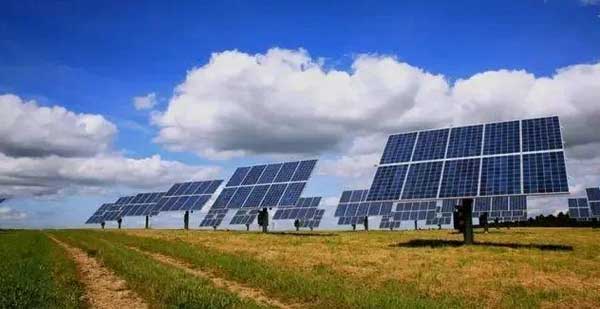 太陽能離網發(fā)電如何配置
